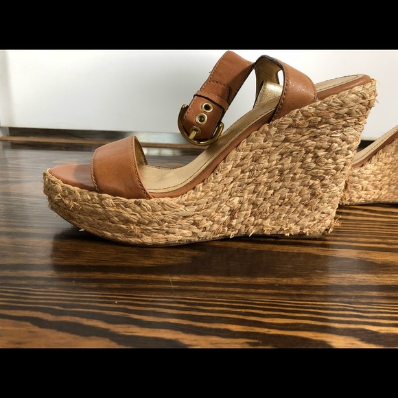 EUC Coach wedge sandal 8.5 - Picture 2 of 4